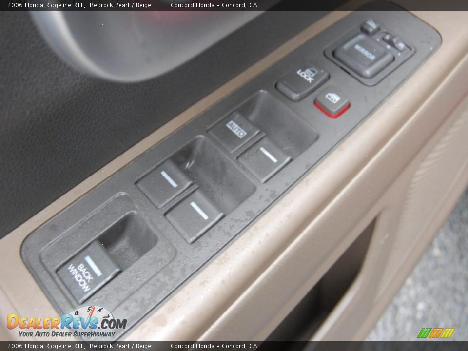 2006 Honda Ridgeline RTL Redrock Pearl / Beige Photo #17