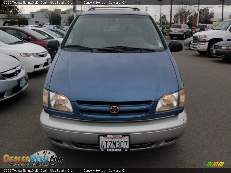 1999 Toyota Sienna XLE Denim Blue Pearl / Gray Photo #8