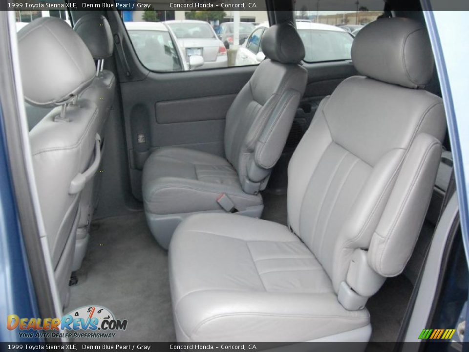 1999 Toyota Sienna XLE Denim Blue Pearl / Gray Photo #11