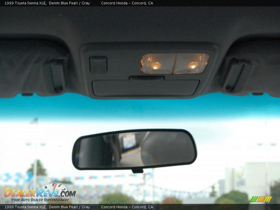 1999 Toyota Sienna XLE Denim Blue Pearl / Gray Photo #15