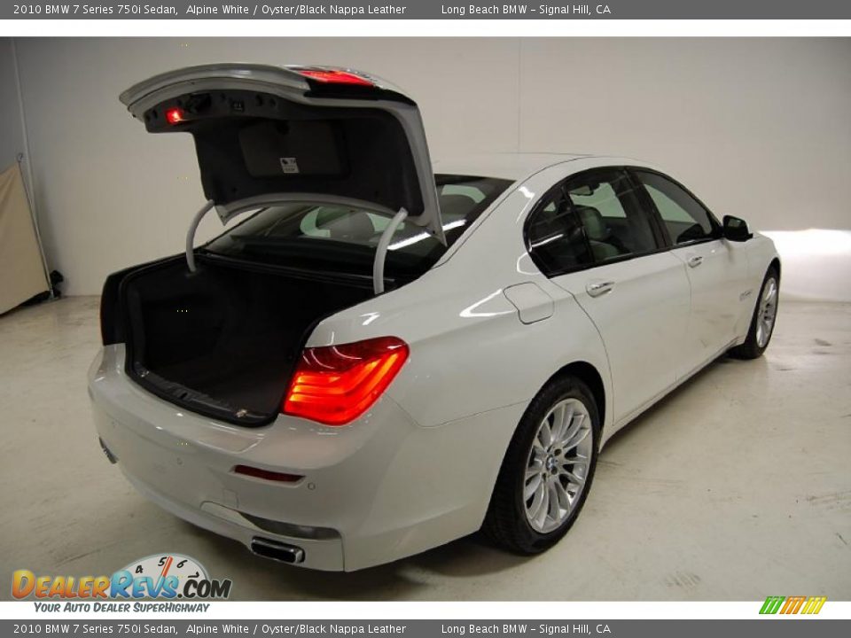 2010 BMW 7 Series 750i Sedan Alpine White / Oyster/Black Nappa Leather Photo #10