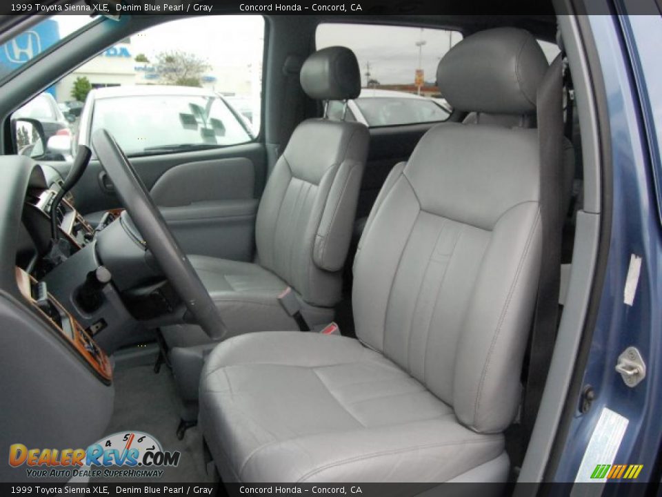 1999 Toyota Sienna XLE Denim Blue Pearl / Gray Photo #22
