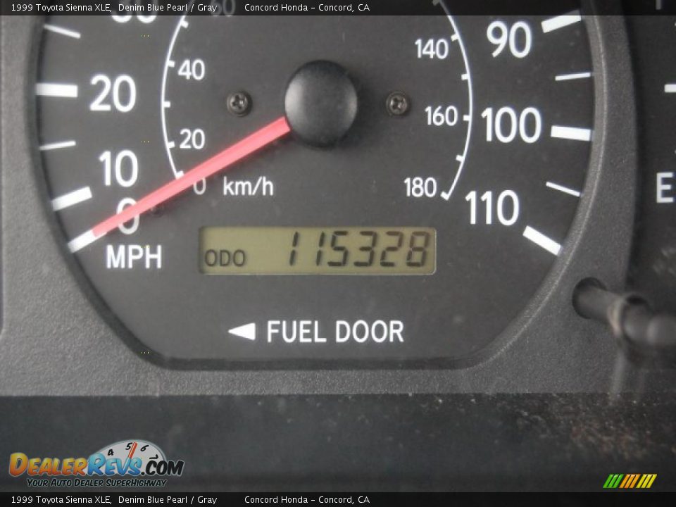 1999 Toyota Sienna XLE Denim Blue Pearl / Gray Photo #27