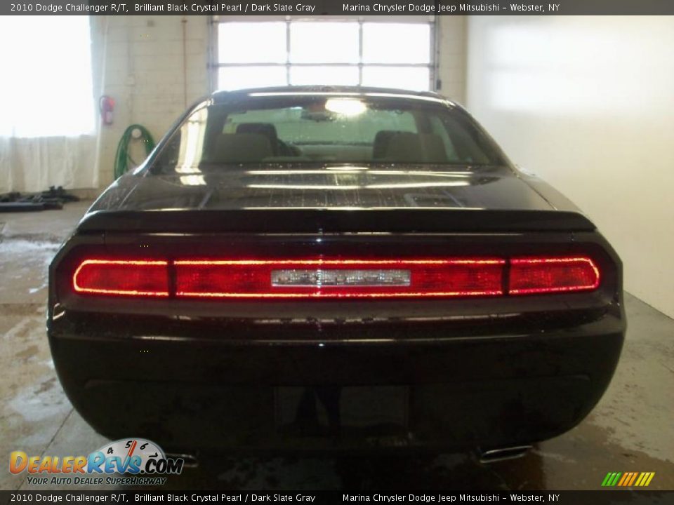 2010 Dodge Challenger R/T Brilliant Black Crystal Pearl / Dark Slate Gray Photo #8