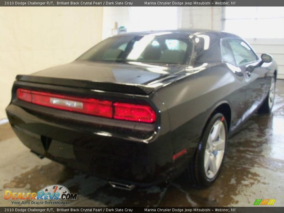 2010 Dodge Challenger R/T Brilliant Black Crystal Pearl / Dark Slate Gray Photo #9