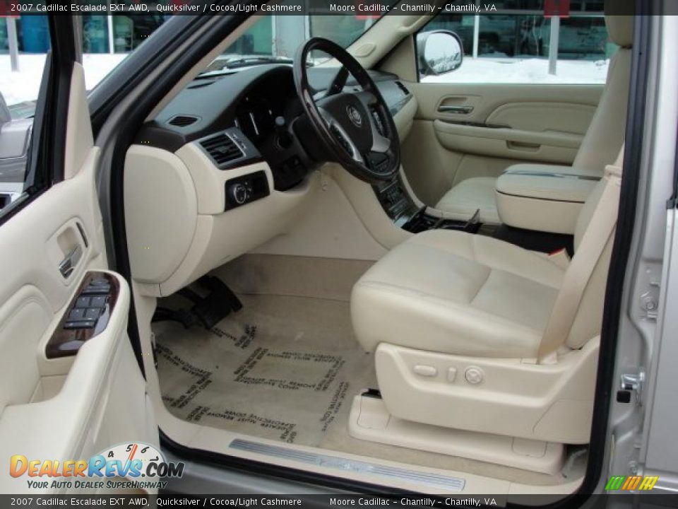2007 Cadillac Escalade EXT AWD Quicksilver / Cocoa/Light Cashmere Photo #12