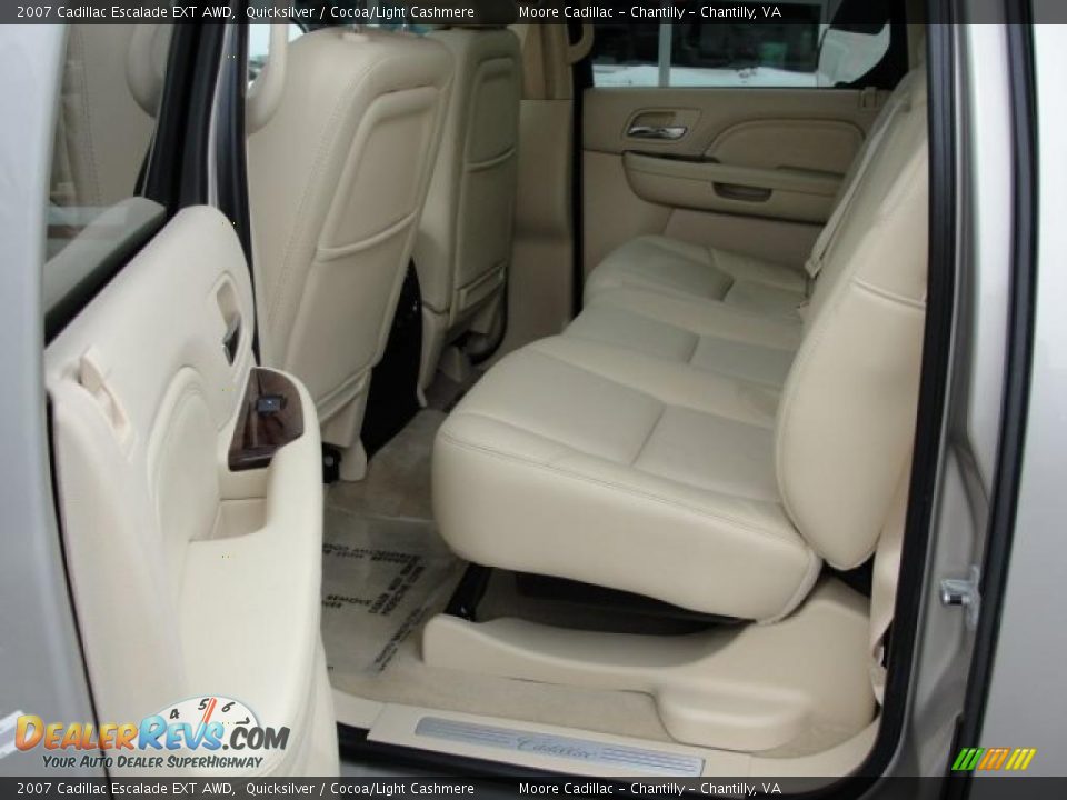 2007 Cadillac Escalade EXT AWD Quicksilver / Cocoa/Light Cashmere Photo #14