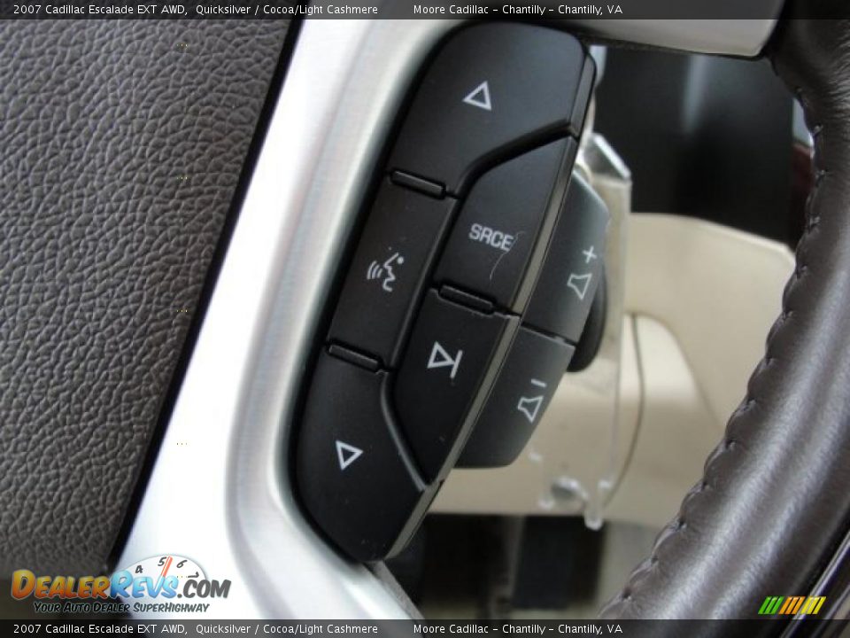 2007 Cadillac Escalade EXT AWD Quicksilver / Cocoa/Light Cashmere Photo #23
