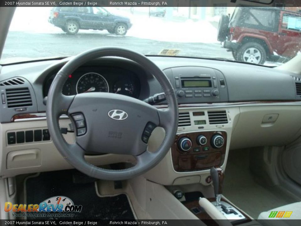 2007 Hyundai Sonata SE V6 Golden Beige / Beige Photo #12