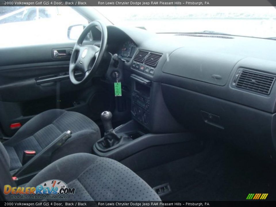 2000 Volkswagen Golf GLS 4 Door Black / Black Photo #14