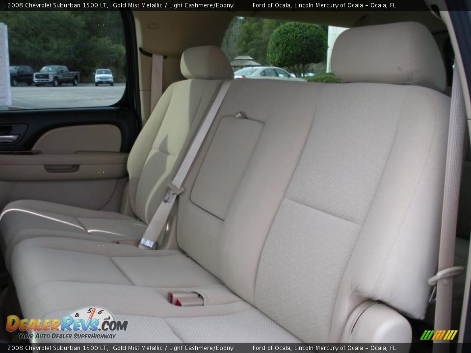 2008 Chevrolet Suburban 1500 LT Gold Mist Metallic / Light Cashmere/Ebony Photo #15
