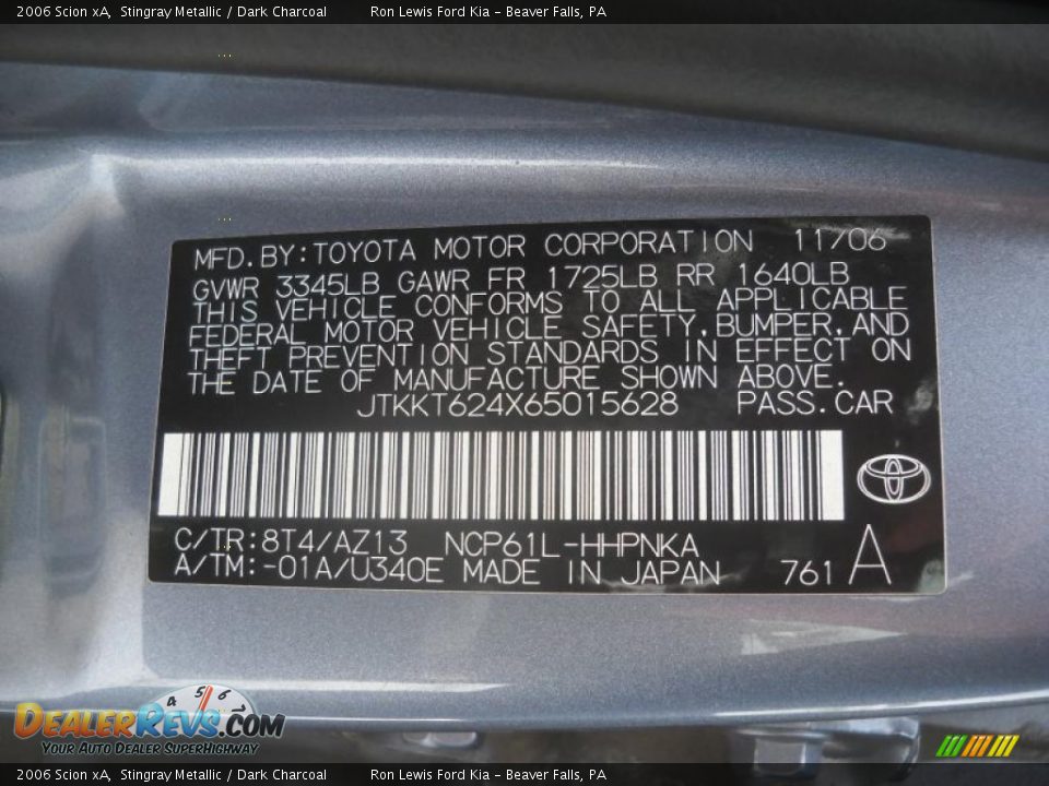 2006 Scion xA Stingray Metallic / Dark Charcoal Photo #9