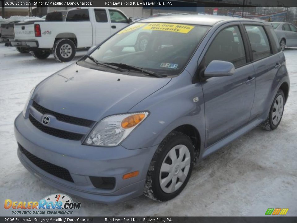 2006 Scion xA Stingray Metallic / Dark Charcoal Photo #18