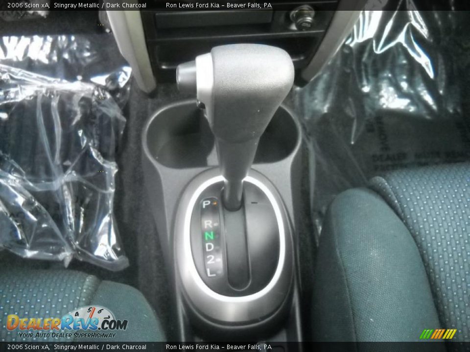 2006 Scion xA Stingray Metallic / Dark Charcoal Photo #23