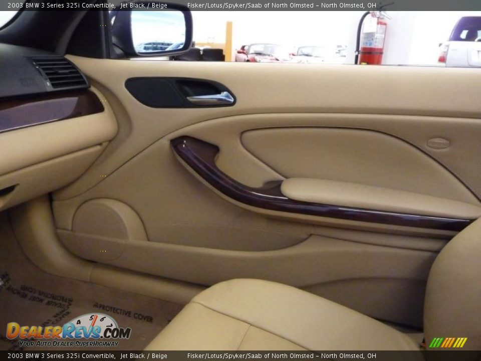 2003 BMW 3 Series 325i Convertible Jet Black / Beige Photo #18