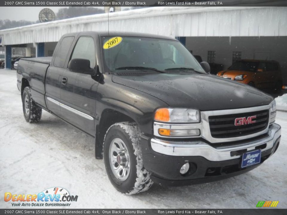 2007 GMC Sierra 1500 Classic SLE Extended Cab 4x4 Onyx Black / Ebony Black Photo #20