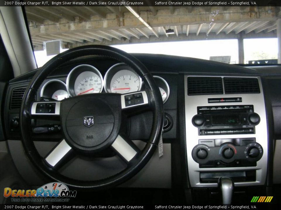 2007 Dodge Charger R/T Bright Silver Metallic / Dark Slate Gray/Light Graystone Photo #31
