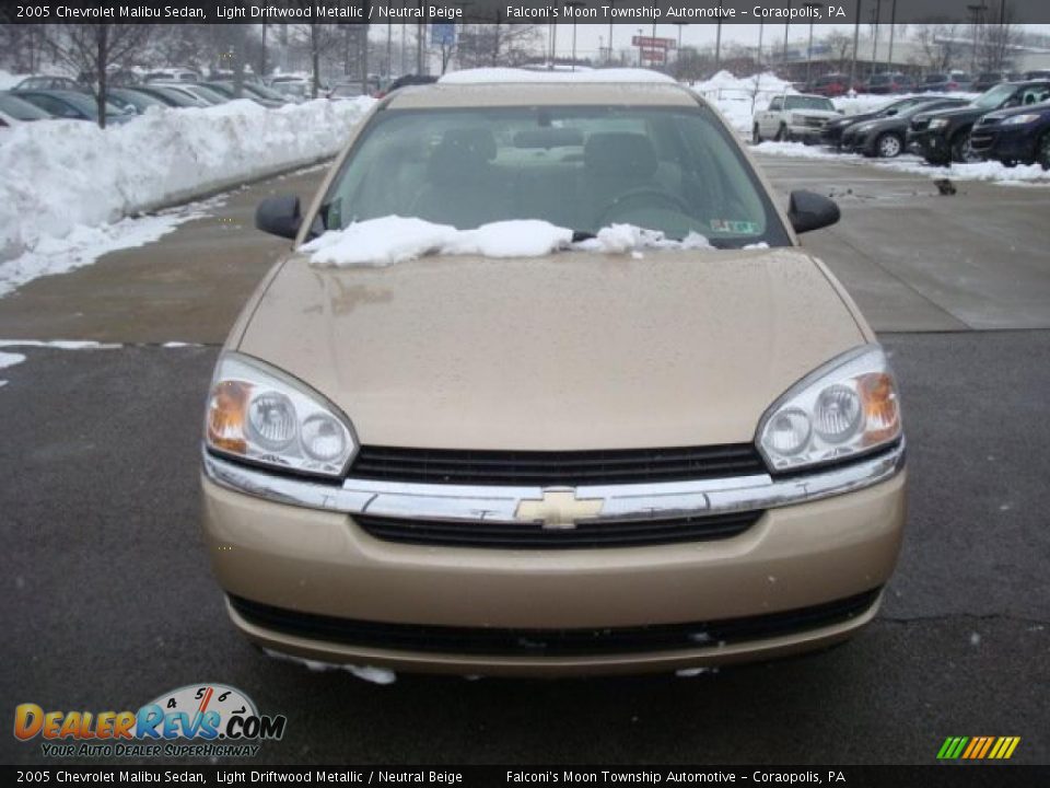 2005 Chevrolet Malibu Sedan Light Driftwood Metallic / Neutral Beige Photo #6