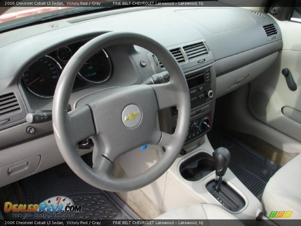 2006 Chevrolet Cobalt LS Sedan Victory Red / Gray Photo #12