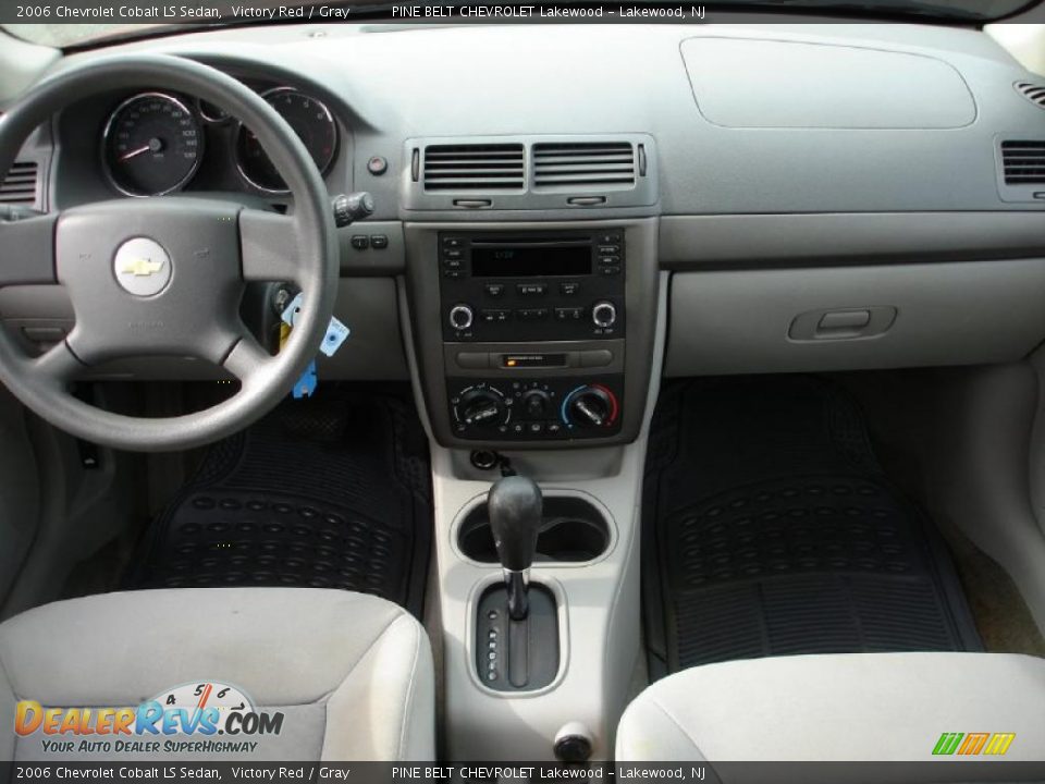 2006 Chevrolet Cobalt LS Sedan Victory Red / Gray Photo #14