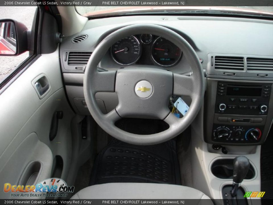 2006 Chevrolet Cobalt LS Sedan Victory Red / Gray Photo #16