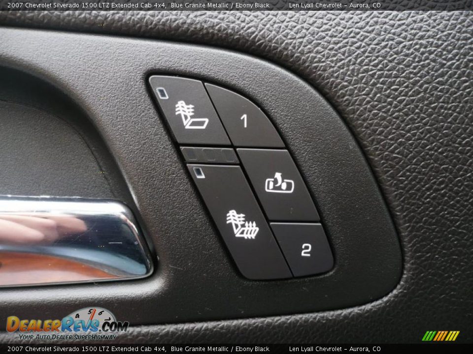 2007 Chevrolet Silverado 1500 LTZ Extended Cab 4x4 Blue Granite Metallic / Ebony Black Photo #9
