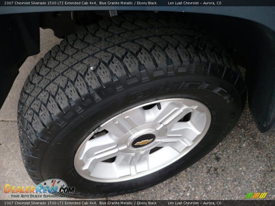 2007 Chevrolet Silverado 1500 LTZ Extended Cab 4x4 Blue Granite Metallic / Ebony Black Photo #24