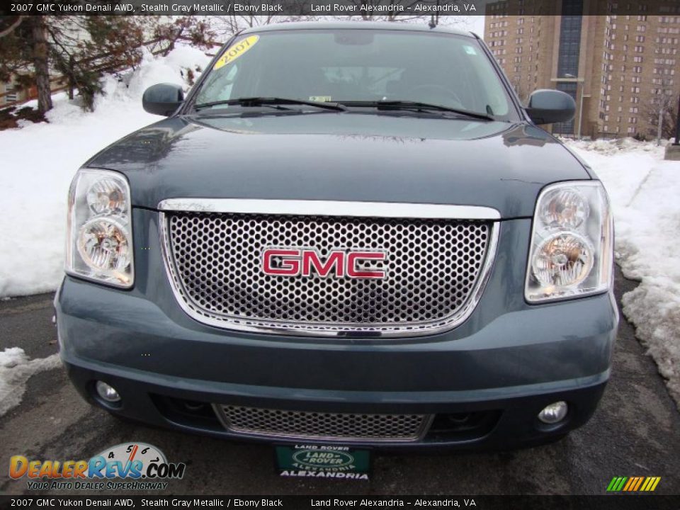 2007 GMC Yukon Denali AWD Stealth Gray Metallic / Ebony Black Photo #6