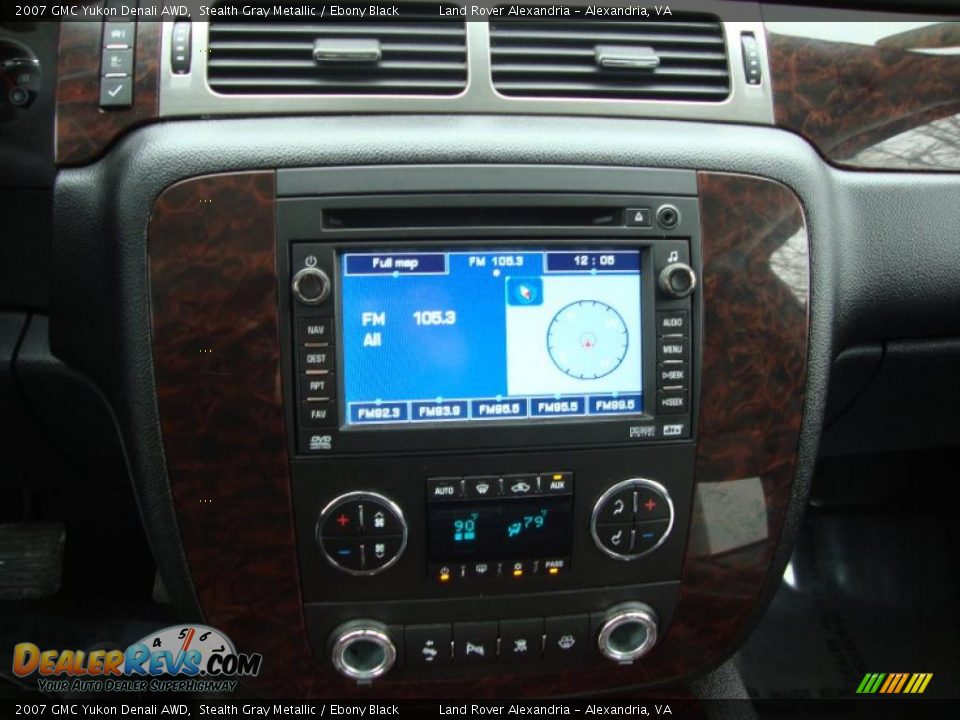 2007 GMC Yukon Denali AWD Stealth Gray Metallic / Ebony Black Photo #12