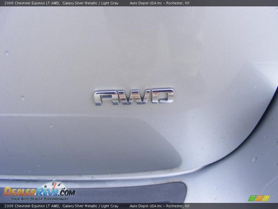 2006 Chevrolet Equinox LT AWD Galaxy Silver Metallic / Light Gray Photo #9