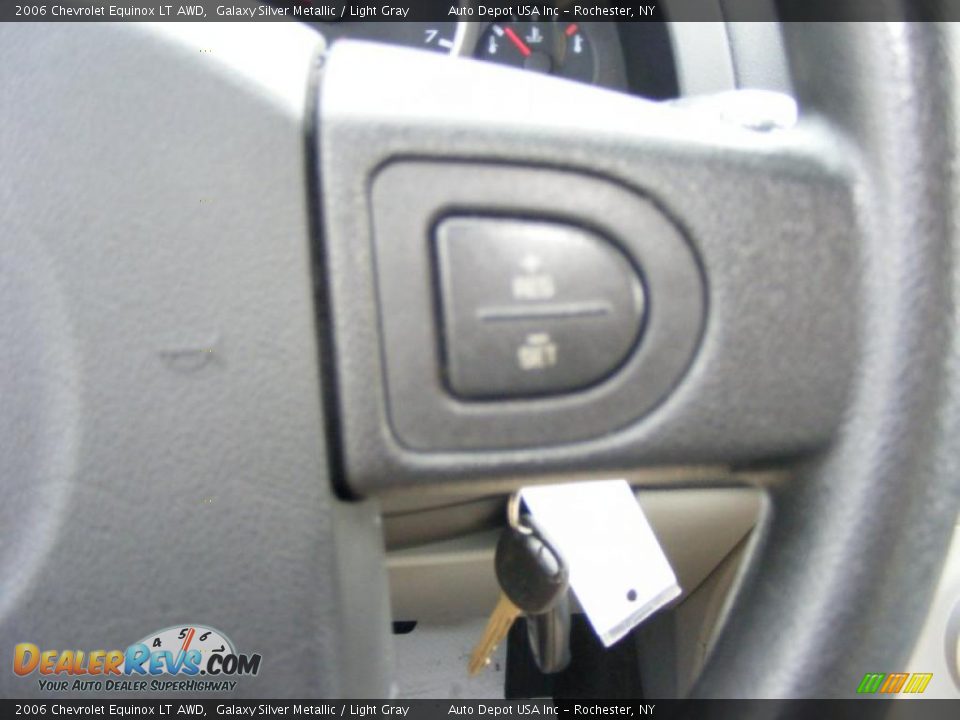 2006 Chevrolet Equinox LT AWD Galaxy Silver Metallic / Light Gray Photo #15