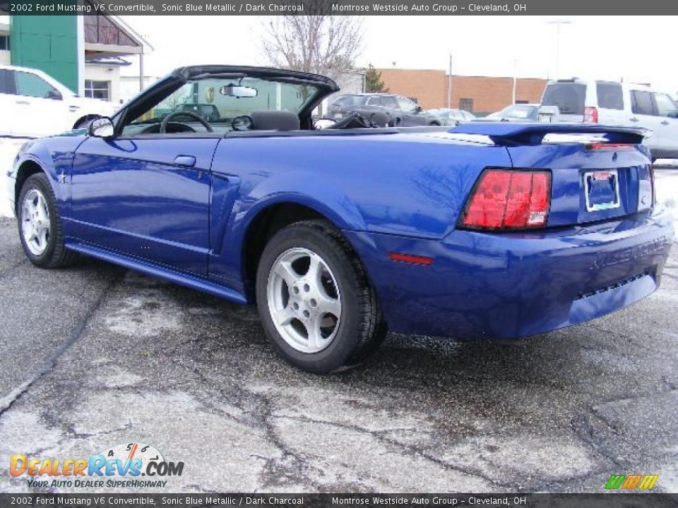 2002 Ford Mustang V6 Convertible Sonic Blue Metallic / Dark Charcoal Photo #4