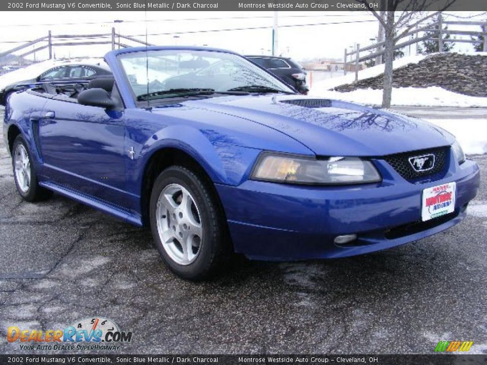 2002 Ford Mustang V6 Convertible Sonic Blue Metallic / Dark Charcoal Photo #8