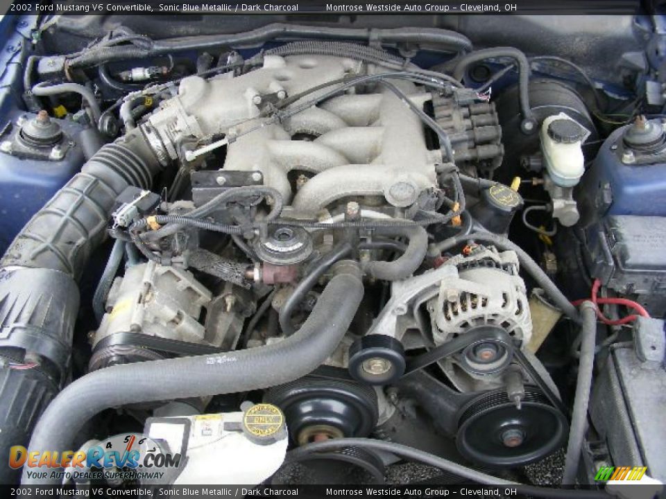 2002 Ford Mustang V6 Convertible Sonic Blue Metallic / Dark Charcoal Photo #29