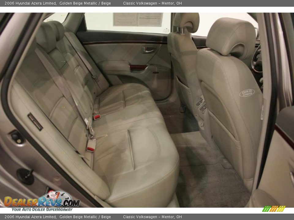2006 Hyundai Azera Limited Golden Beige Metallic / Beige Photo #20