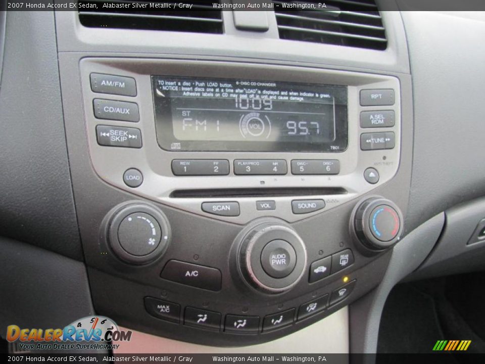 2007 Honda Accord EX Sedan Alabaster Silver Metallic / Gray Photo #14