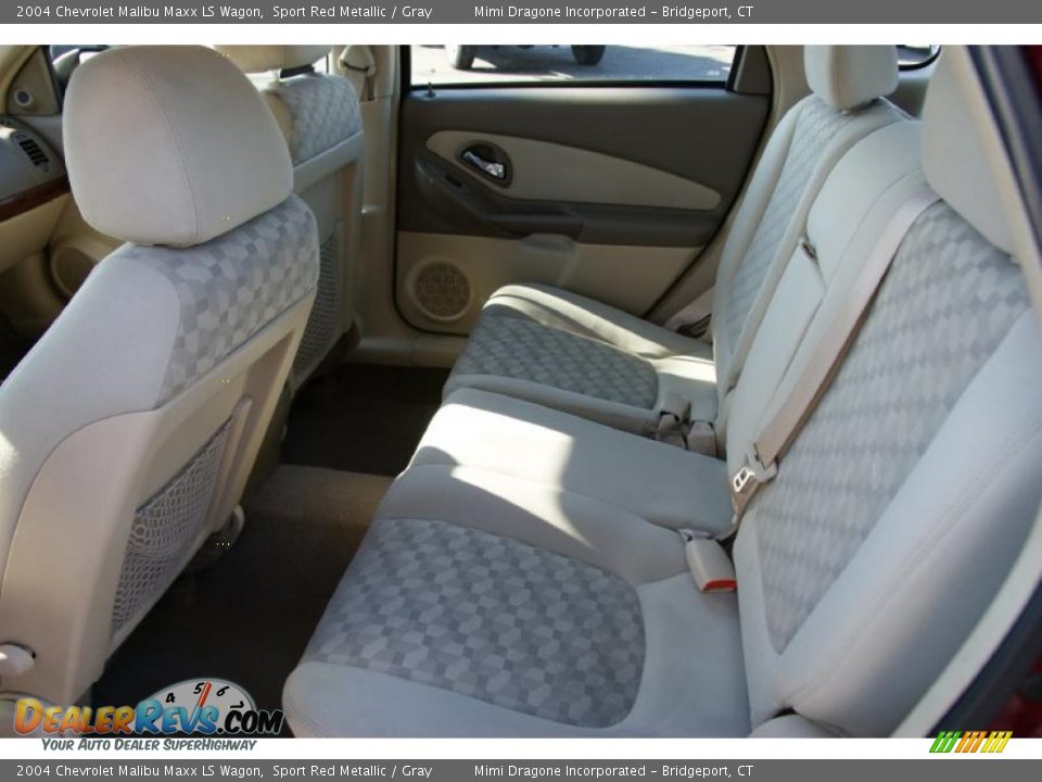 2004 Chevrolet Malibu Maxx LS Wagon Sport Red Metallic / Gray Photo #11