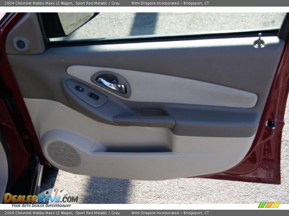 2004 Chevrolet Malibu Maxx LS Wagon Sport Red Metallic / Gray Photo #13