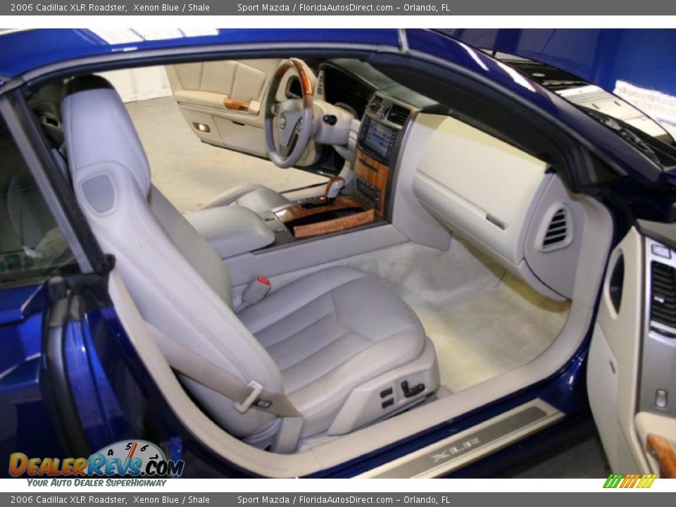 2006 Cadillac XLR Roadster Xenon Blue / Shale Photo #9
