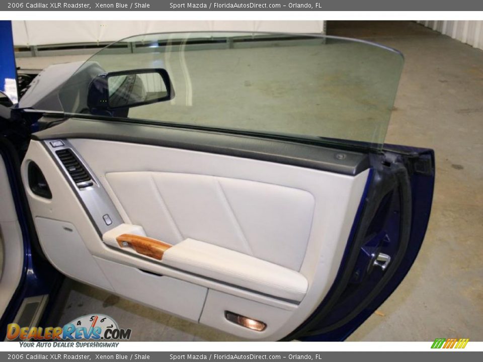 2006 Cadillac XLR Roadster Xenon Blue / Shale Photo #16
