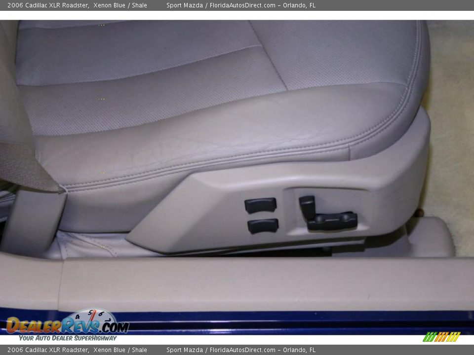 2006 Cadillac XLR Roadster Xenon Blue / Shale Photo #22