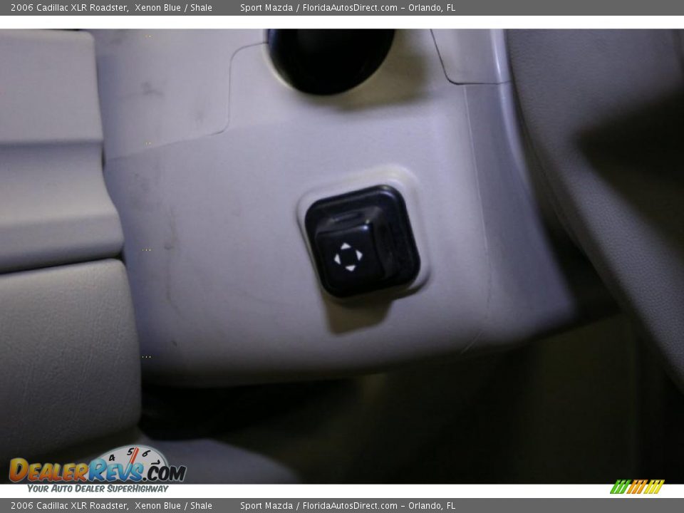 2006 Cadillac XLR Roadster Xenon Blue / Shale Photo #25
