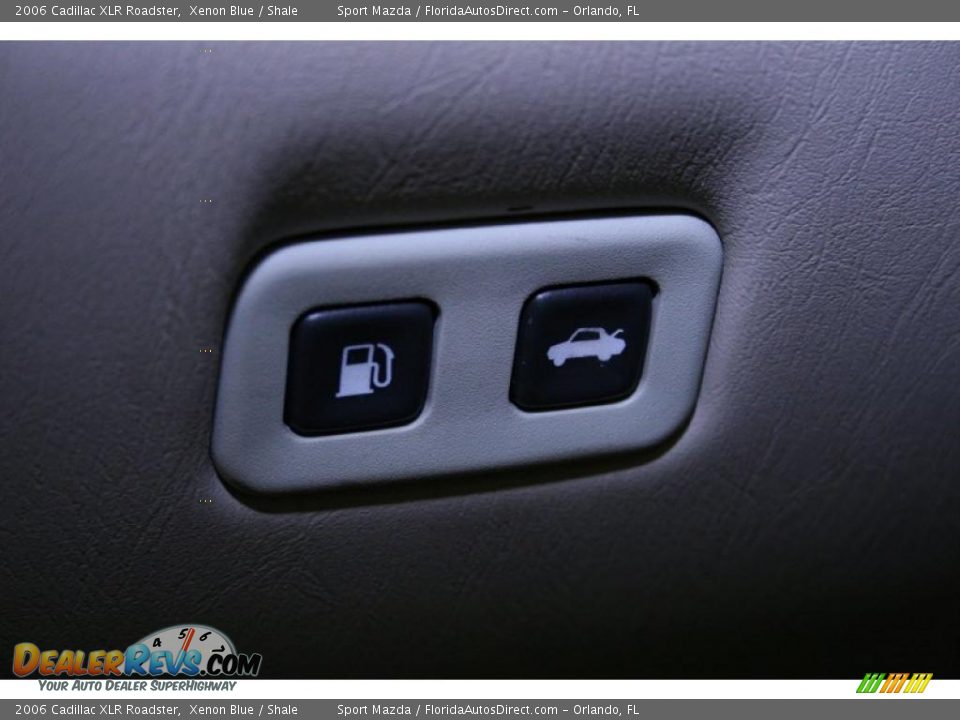 2006 Cadillac XLR Roadster Xenon Blue / Shale Photo #26