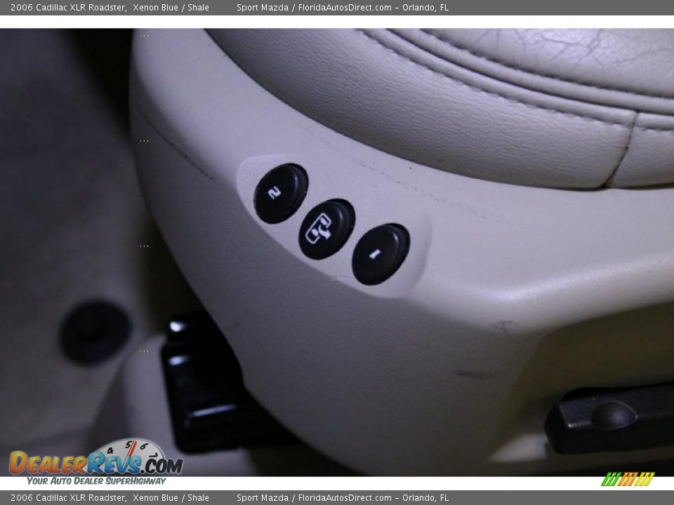 2006 Cadillac XLR Roadster Xenon Blue / Shale Photo #27