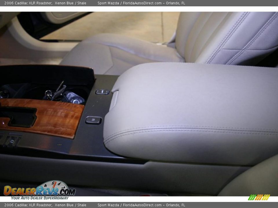 2006 Cadillac XLR Roadster Xenon Blue / Shale Photo #36