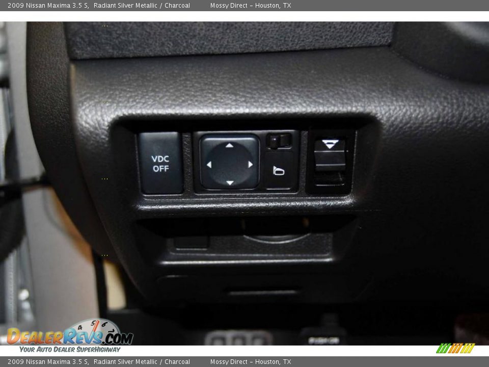2009 Nissan Maxima 3.5 S Radiant Silver Metallic / Charcoal Photo #32
