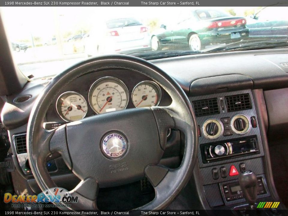 1998 Mercedes-Benz SLK 230 Kompressor Roadster Black / Charcoal Photo #10