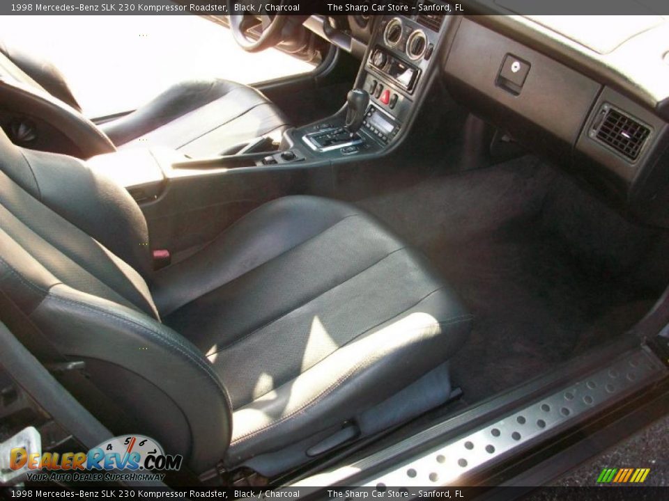 1998 Mercedes-Benz SLK 230 Kompressor Roadster Black / Charcoal Photo #12