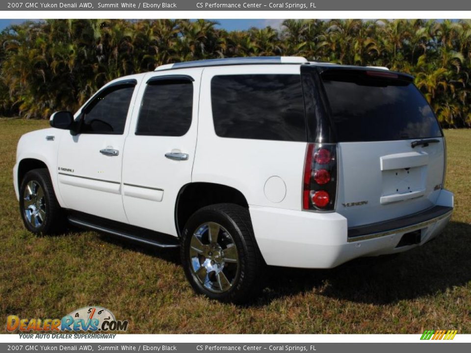 2007 GMC Yukon Denali AWD Summit White / Ebony Black Photo #5