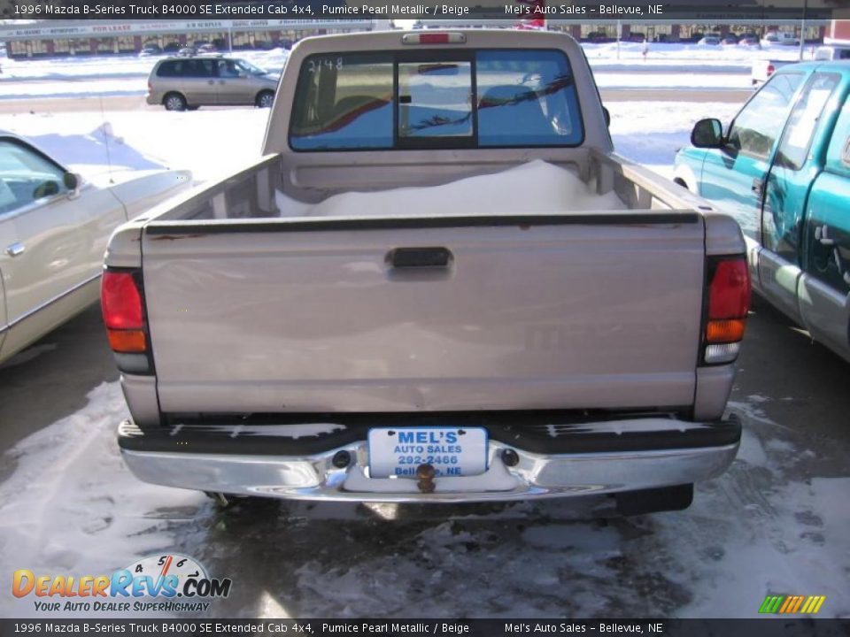 1996 Mazda B-Series Truck B4000 SE Extended Cab 4x4 Pumice Pearl Metallic / Beige Photo #4